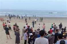 Three children drown in Thanh Hoa beach