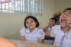 10-year-old girl overcomes cancer with reader help