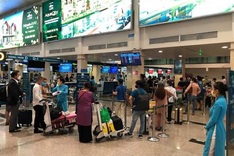 Japanese teacher breaks barriers with autistic Vietnamese children