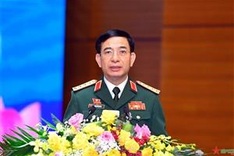 Defense Minister Phan Van Giang visits United States