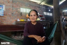 Elderly woman needs help to support two mentally-ill daughters