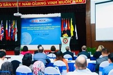 Educational leaders discuss higher education management models