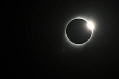 Ho Chi Minh City enjoys rare hybrid solar eclipse