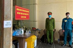 Seven Chinese experts fined for violating quarantine regulations