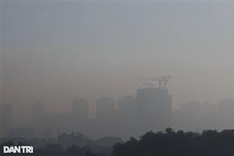 Thick smog covers HCM City streets