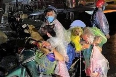 Ca Mau authorities try to explain dog cull at Covid-19 quarantine area