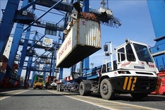 Vietnam sees trade deficit of 500 million USD in January