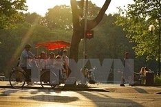 Tourists to Hanoi expect to reach 14.7 million in seven months