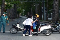 PM urges HCM City to tighten social distancing