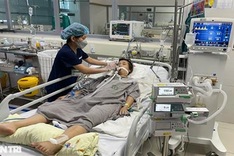 Family struggling to save ailing daughter