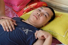 Family desperately calls for help for son after a stroke