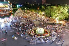 Hanoi to not open pedestrian streets on Tet
