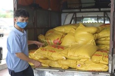 Rice donated to support low-income people amid Covid-19