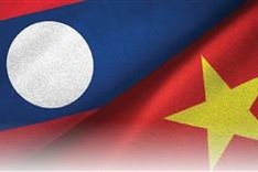 Top Lao legislator begins official visit to Vietnam