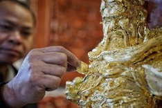 Gold laminating and gilding in Kiêu Kỵ Village recognised as natural heritage