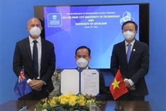 New Zealand, Vietnamese universities sign co-operation agreement in training