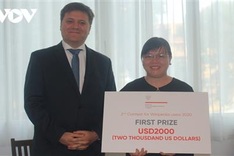 Vietnamese writers honoured for knowledge of Poland