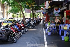 HCM City pilots collecting pavement rental fees