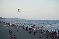Sam Son crowded during hot days