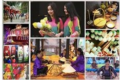 Various activities at Hue Traditional Craft Festival 2021