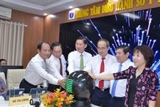 Pilot models of smart health and education operation centres launched in HCM City