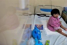 VND2bn donated to cancer girl from Quang Binh