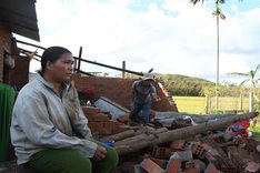 Quang Ngai man receives VND20m after home was destroyed in storm