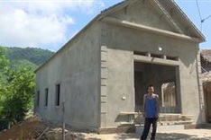 Dantri supports house construction for Thanh Hoa disadvantaged people
