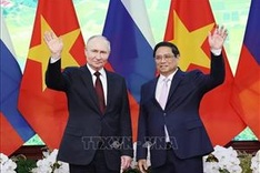 PM Pham Minh Chinh meets with Russian President Vladimir Putin