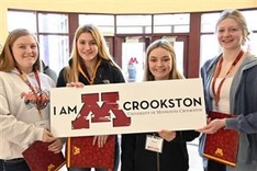 Vietnamese universities, foreign partners co-launch over 400 training courses