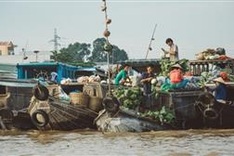 Project for Mekong River without waste kicks off