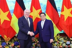 Prime Minister meets German President in Hanoi
