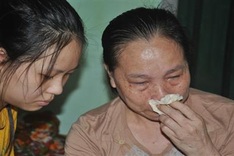 Young girl calls for help for terminally-ill mother