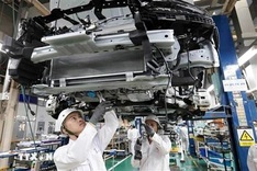 Vietnam needs to diversify supply chains for sustainable growth: economists