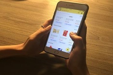 Lock downed HCM City residents assisted with shopping