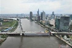 Thu Thiem 2 Bridge spans constructed