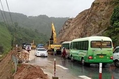 Heavy rains isolate mountainous areas of Quang Tri