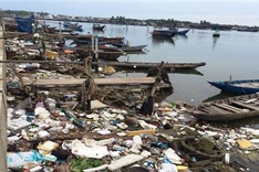 Quang Nam Island faces serious pollution
