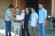 Dantri/DtiNews readers continue supporting four children