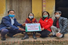 Readers provide support to old mother and ill son