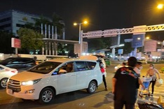 HCM City taxis disappear as petrol hike bites