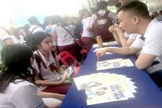 HCM City high schools begin to take career counselling seriously