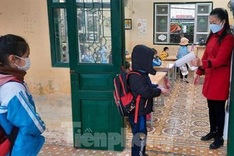 Hai Phong sees surge in Covid-19-infected teachers and students