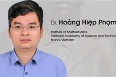 Vietnamese professor honoured with international prestigious math prize