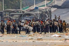 Vietnam calls for int'l efforts to prevent violence, promote dialogue in Myanmar