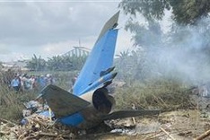 Military aircraft crashes in Quảng Nam Province, pilot safely escapes