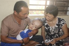 Father struggles to support near-blind wife and ill son