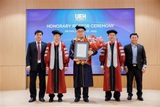 South Korean former vice minister honoured at HCM City university