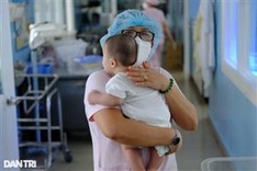 HCM City hospital calls for donations to support abandoned infants