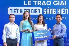 Casper Vietnam donates VND 100 million to Dantri bridge construction